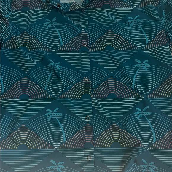 WOMENS RUNNING SHIRT - Picture 2 of 3